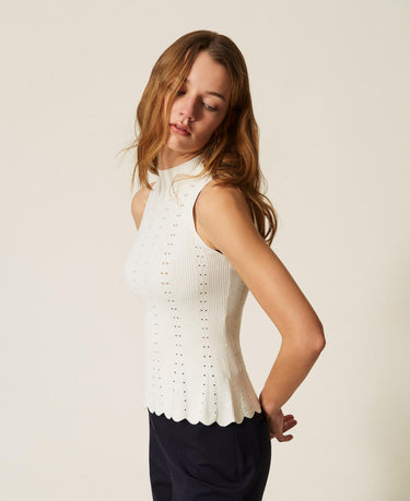 Sleeveless Dentelle Knit in Snow