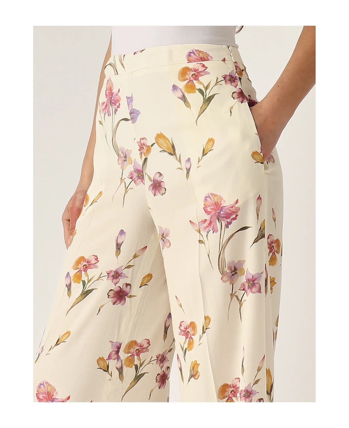 Crêpe de Chine floral trousers