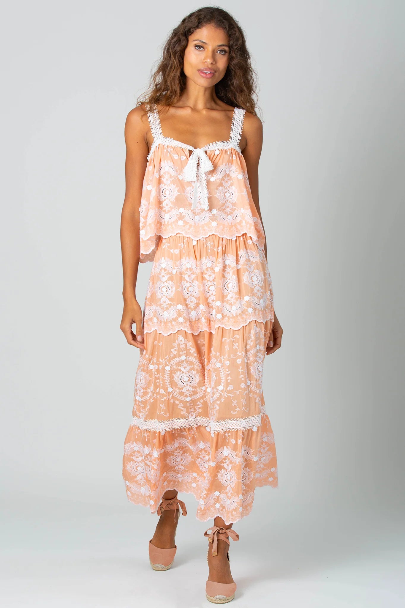 Kaila Floating Flower Voile Embroidery Tank Top - Apricot