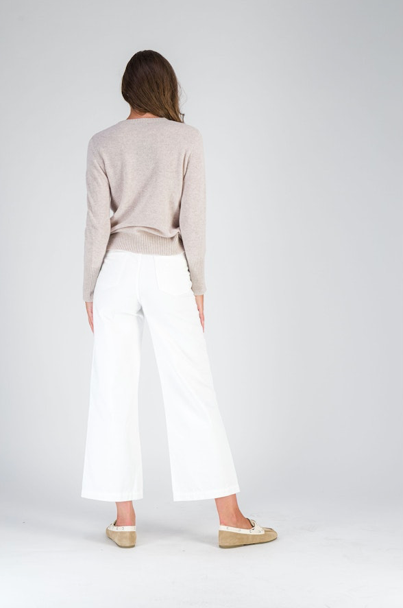 The Piata Classic Cashmere Crew