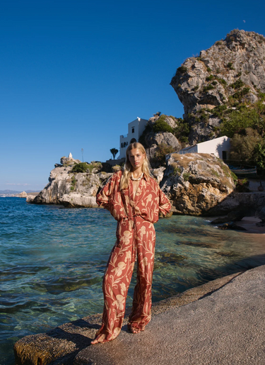Hannah Artwear Azra Pant in Iris Amber